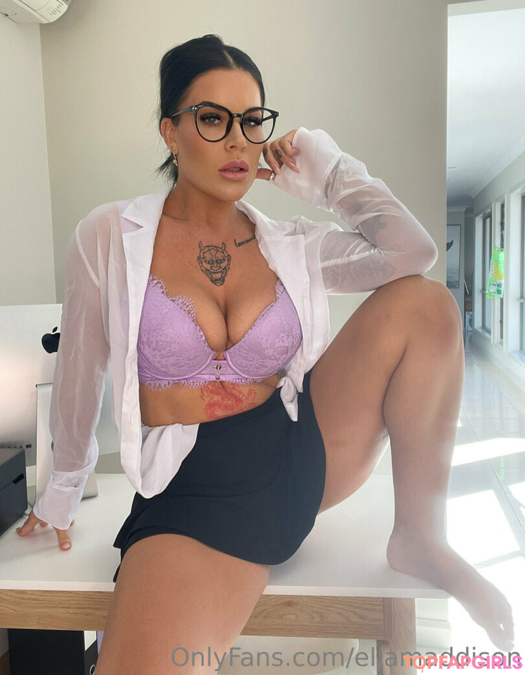 naked milf onlyfans free naked image