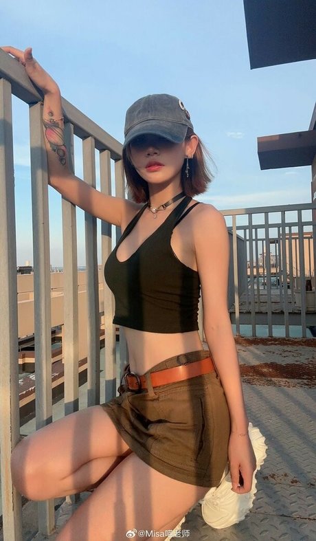 MisaCat33 sexy model photos