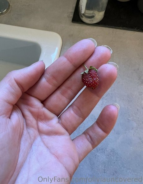 slim onlyfans pornos images