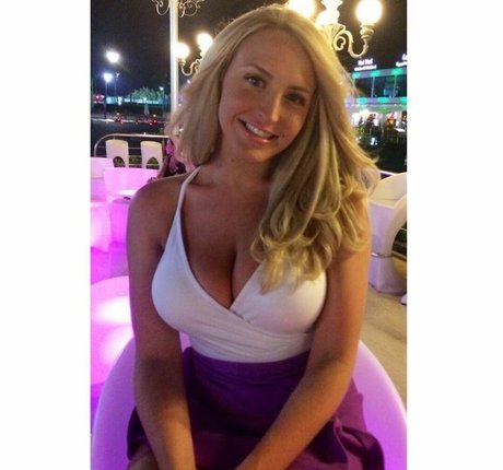 Emma Louise Jones top star galleries