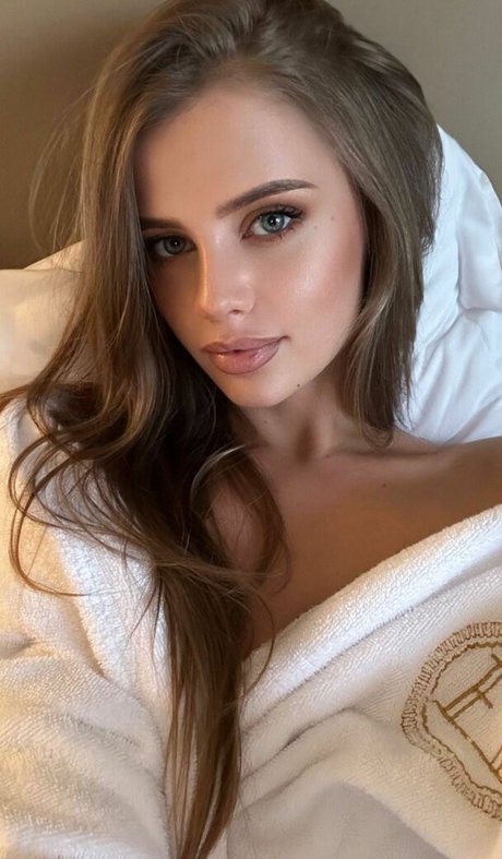 Tisshko exclusive model pics