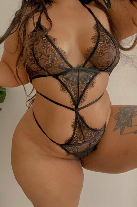 beautiful big boobs onlyfans erotic gallery