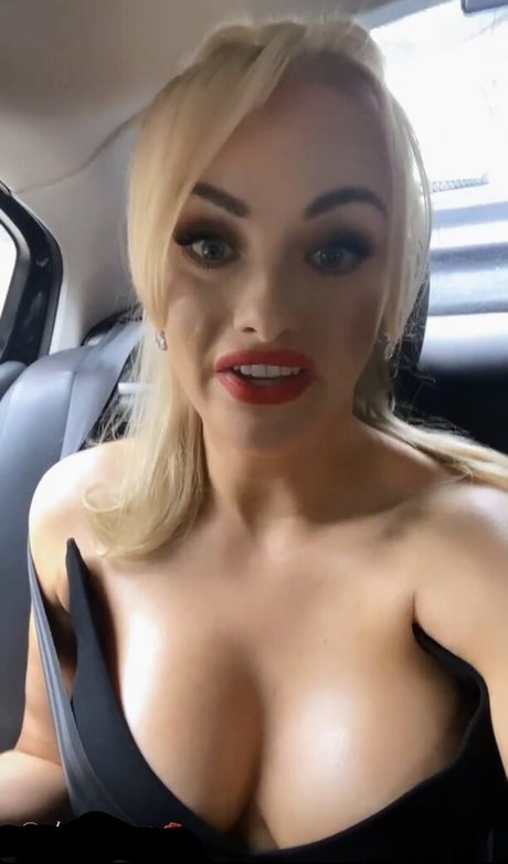 Katie McGlynn porn actress photo