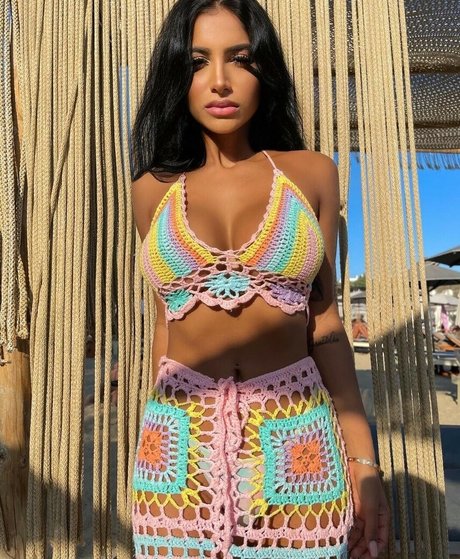 Dubai Escort nudes model img