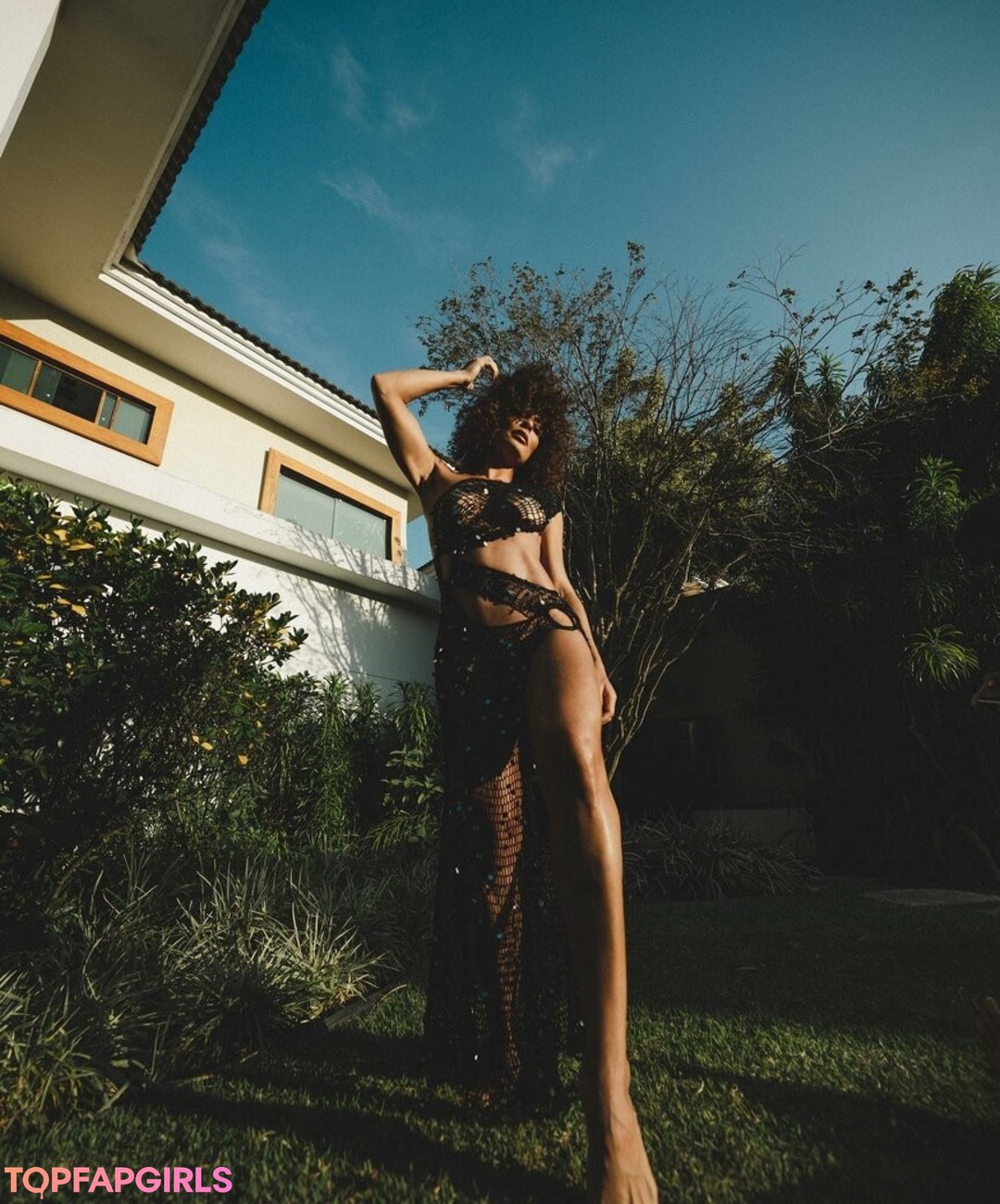 Juliana Paes high quality model image