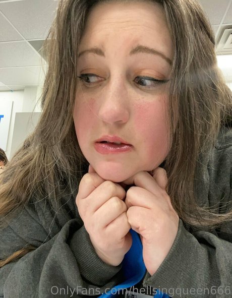 hellsingqueen666 pornstar hot pictures