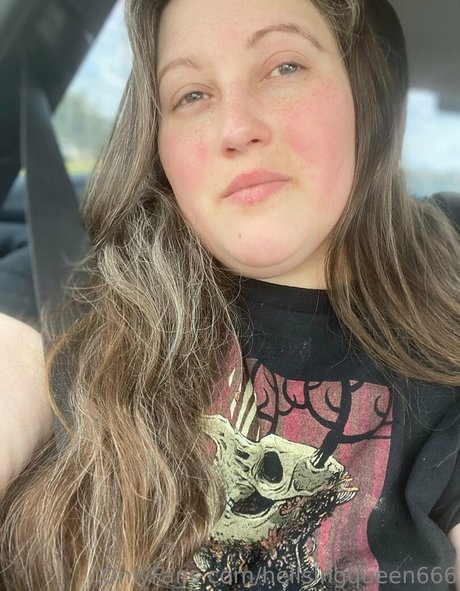 hellsingqueen666 pornographic star gallery