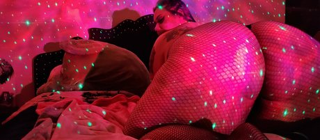 mature dildo onlyfans art porn gallery