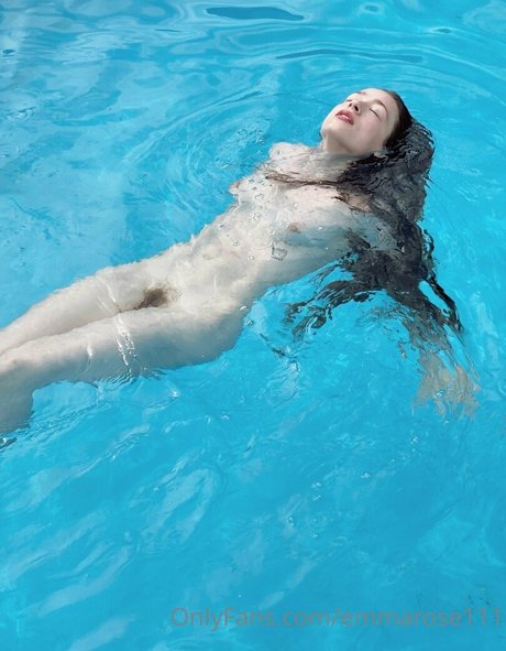 ofchloerose pornstar adult pics