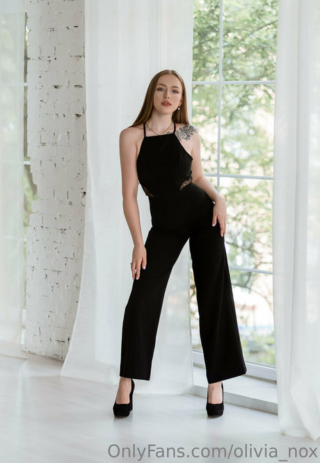olivia nox model high quality img
