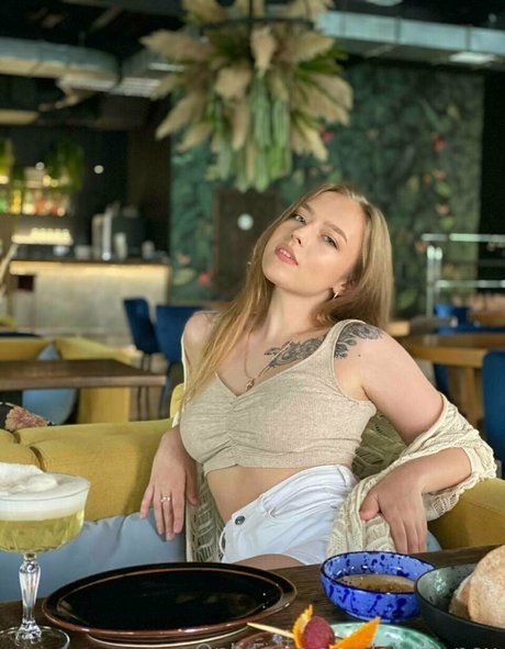 olivia nox pretty star archive