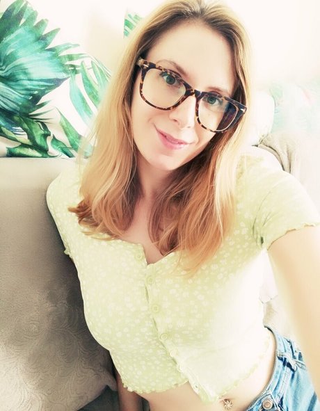 chubby asian onlyfans porno img