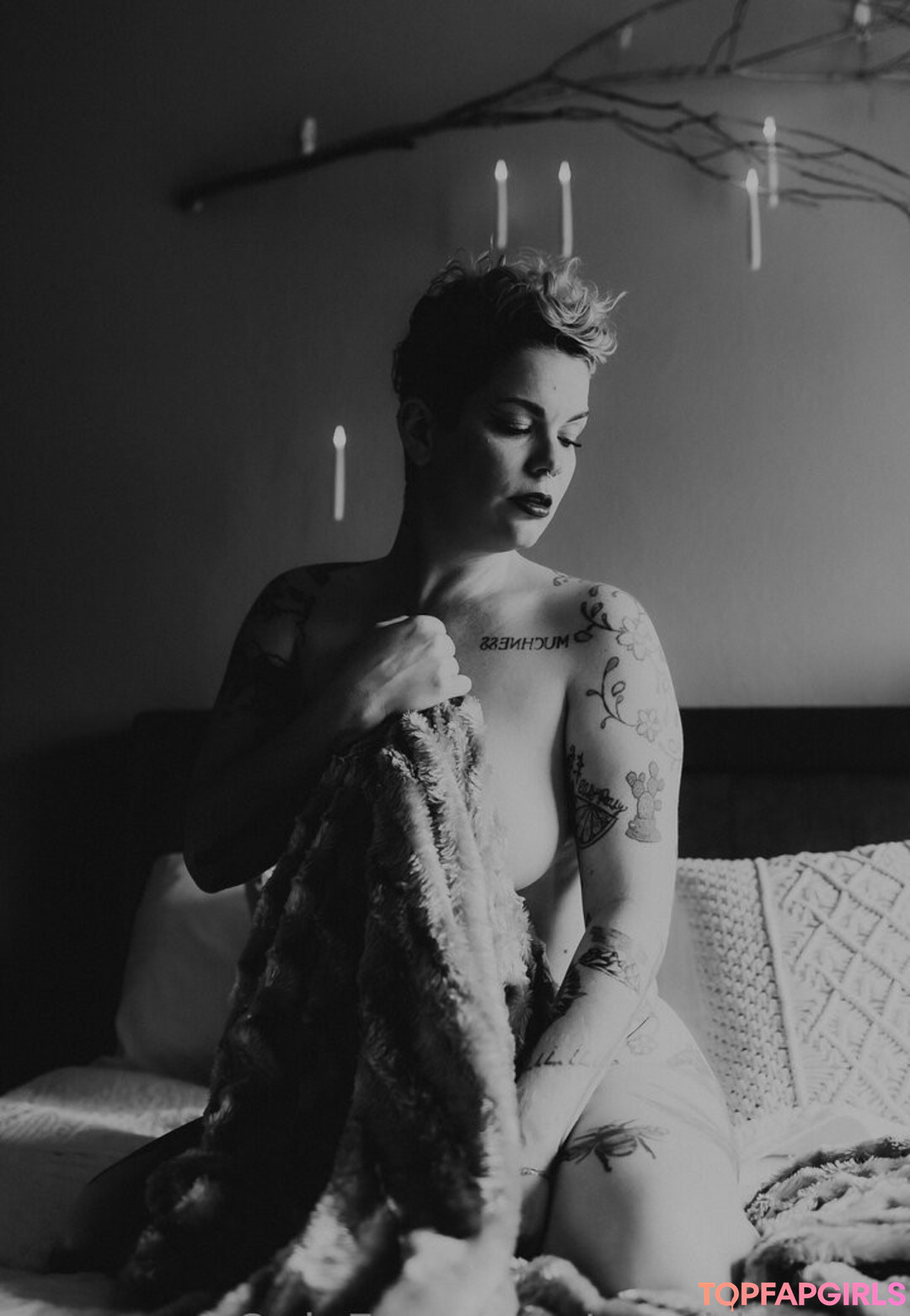 gemidemure naked actress pictures