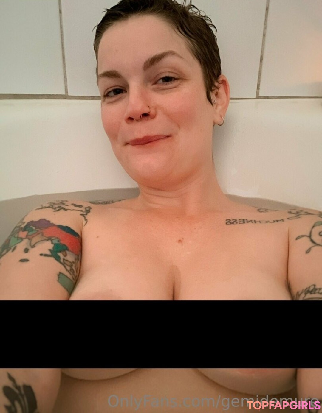 swim onlyfans erotic gallery
