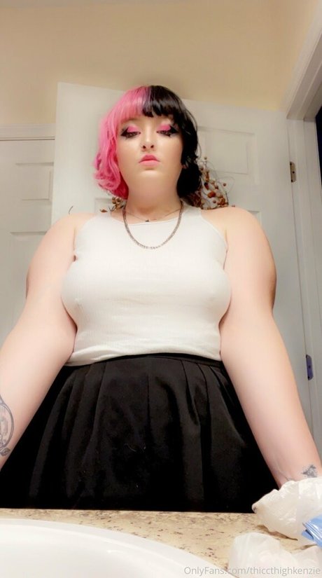 bodybuilder male onlyfans nudes photos