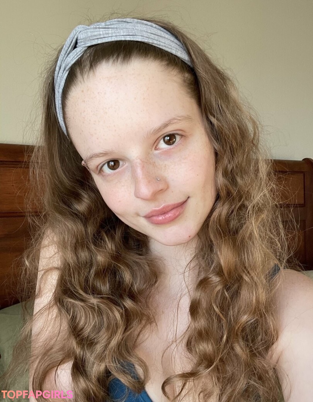 peachypotbaby pornographic model pic