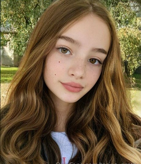 tarina pretty actress pics