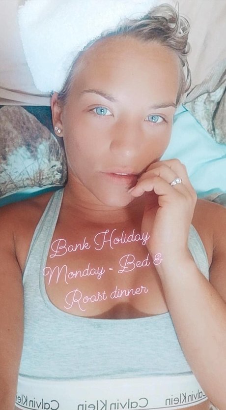 Phillipa Sharples pornstar naked image