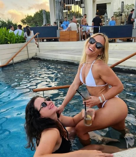 Phillipa Sharples nice star img