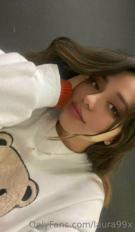 laura99x nudes pornstar pic