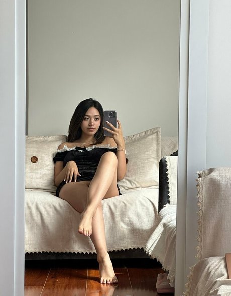 laura99x best actress image