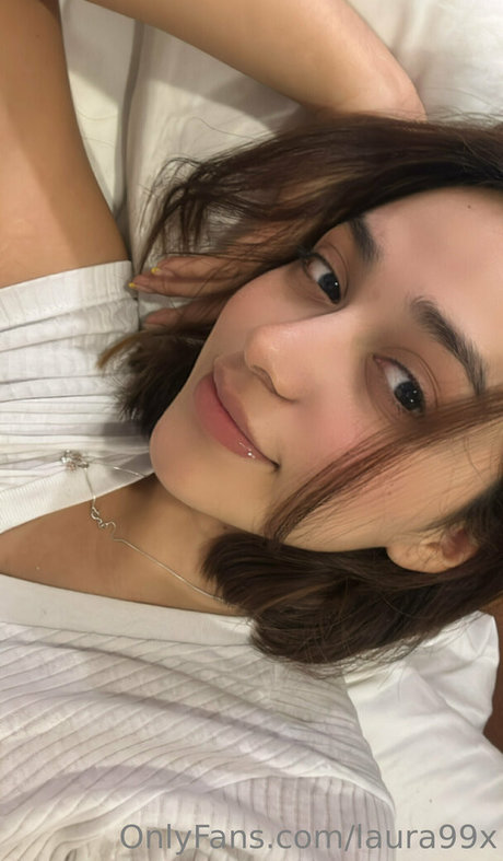 laura99x perfect model pics