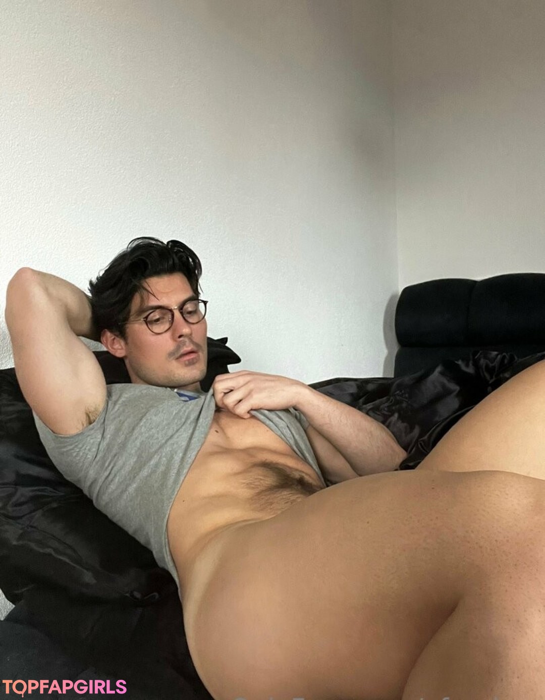 shemale gangbang onlyfans sexy nude pictures