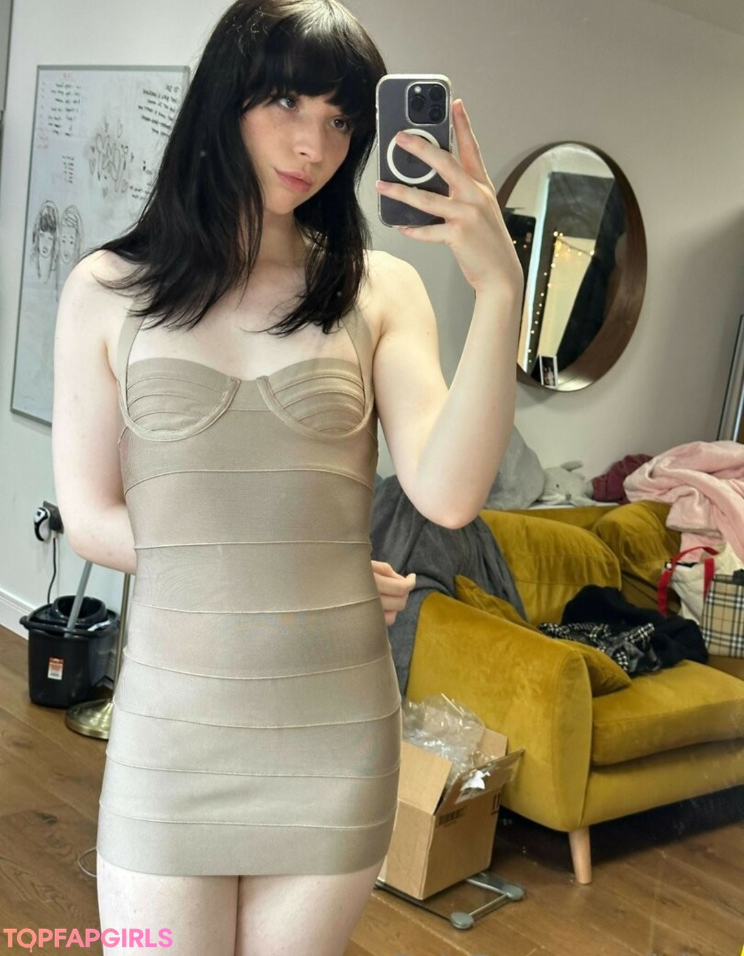 ickyypeach pretty pornstar gallery