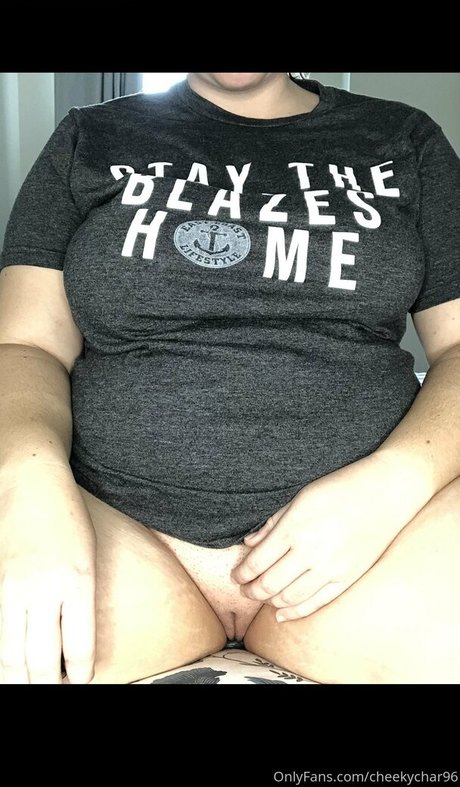 cheekychar96 exclusive star img