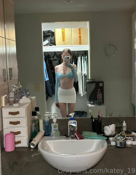 katey 19 free pornstar picture