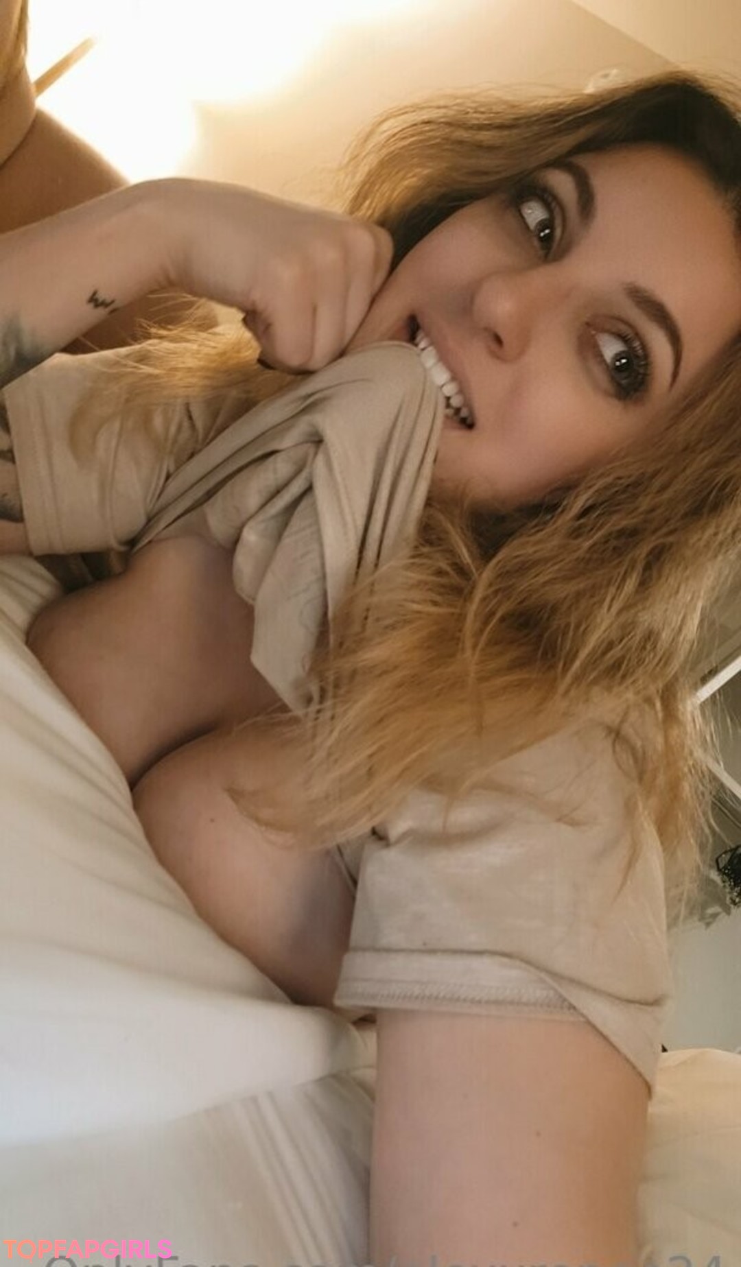 alexxrenee24 nice actress picture
