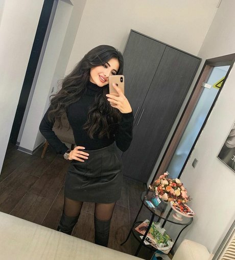 Sabina Agaeva Ahmed sexy actress gallery