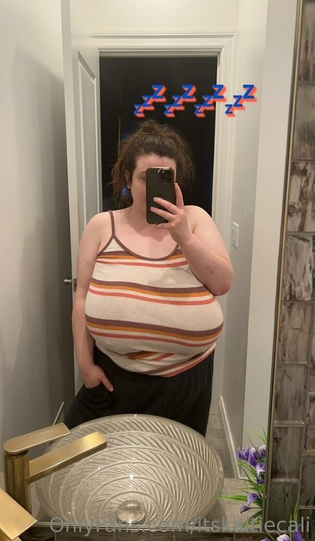 Itskaitiecali pornstar pretty photo