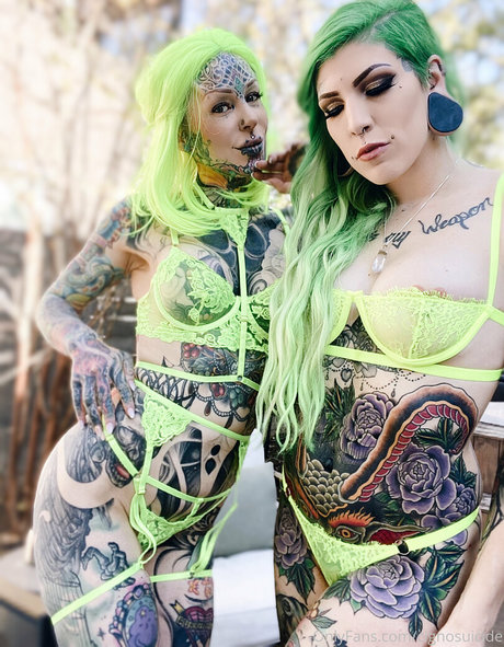 25 onlyfans naked photo