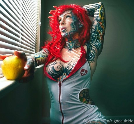 cignosuicide pornstar exclusive picture