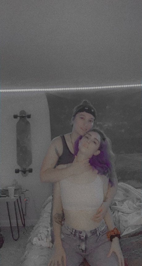 That Horny Lesbian Couple nice actress pic