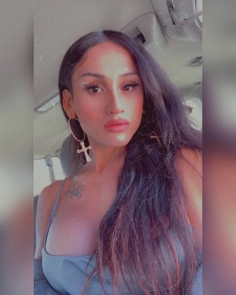 Athena Body star pretty photo