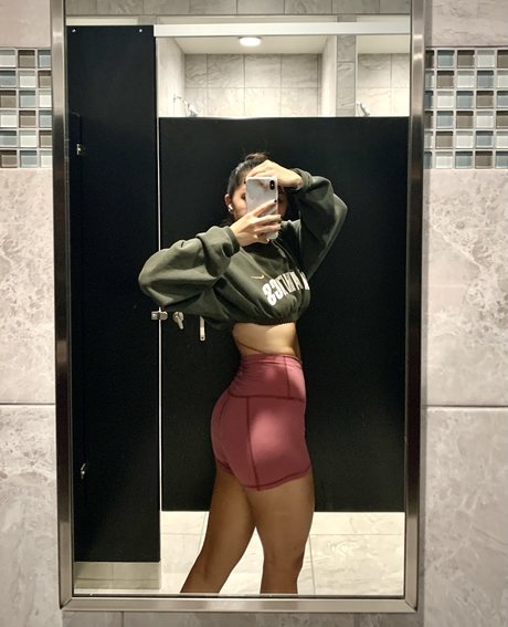 Mia Chung hot pornstar pics