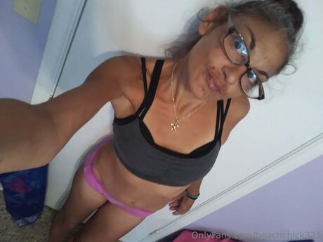 Beach Chick 321 perfect pornstar photo