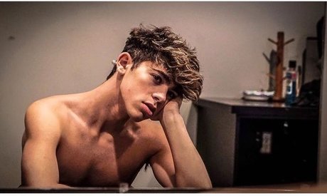 MIKEY_ nude model archive