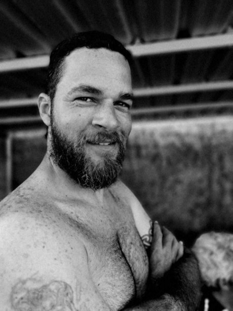 Charles Third exclusive pornstar galleries