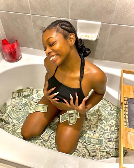 Ms Mamas_ naked pornstar archive