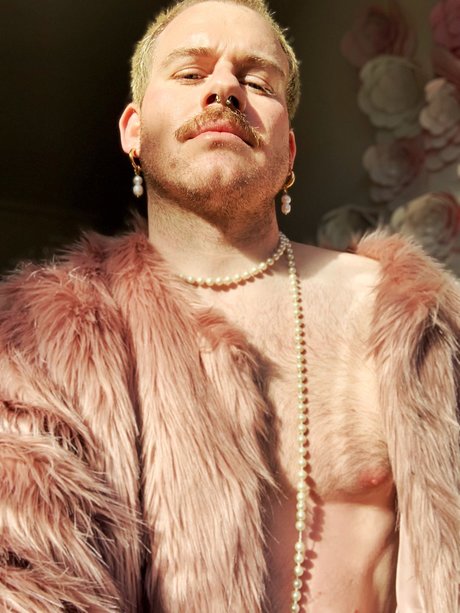 NB Babe_ star porn pics