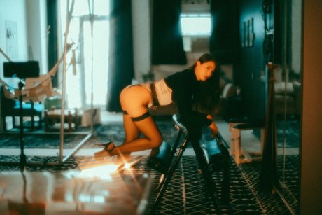 Lily Kasai free star pictures