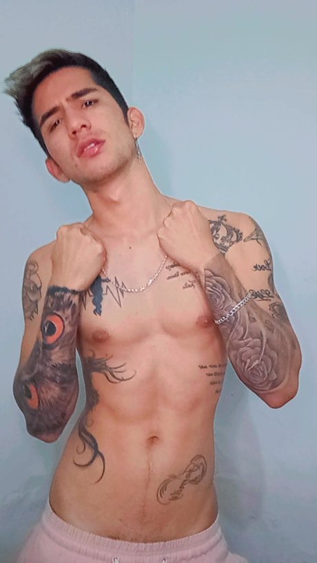 Carlos Barajas Hernandez hot star img