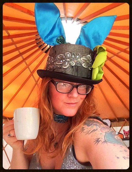 Captain SexKitten naked model images