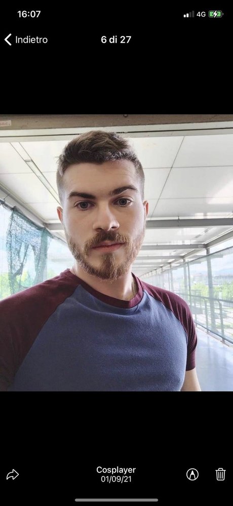 Hotredbeard star naked photo