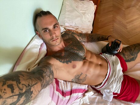 Mister Cruell model exclusive img