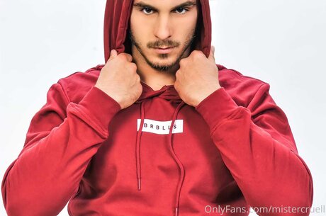 Mister Cruell best star pic