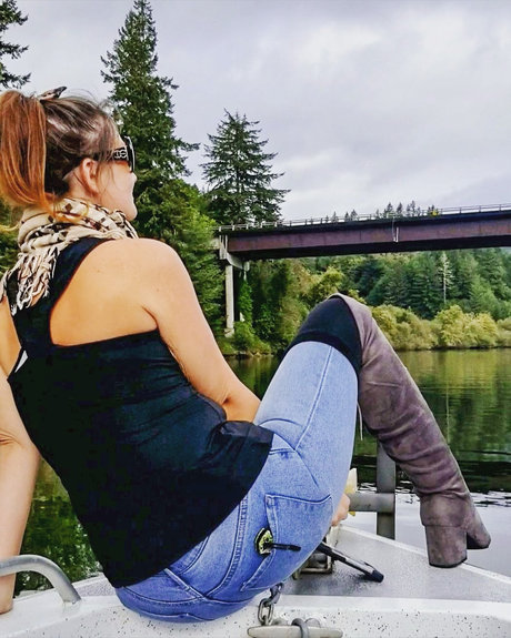 InappropriateFishingChick Ocean pornstar free pics